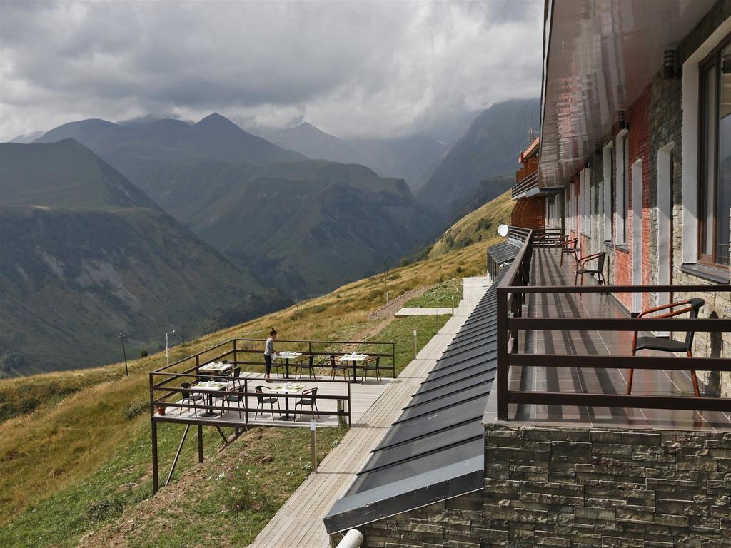 Hotel Club-2100 Gudauri Exterior photo